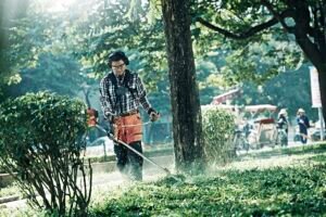 Husqvarna_535RX_Action.jpg
