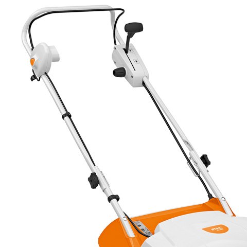 Stihl-Vertikutierer-Rasenl-fter-Benzin-RL-540_09.jpg
