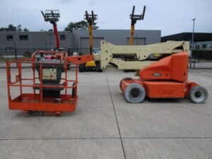 jlg-018-1688023407.jpg