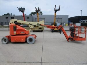 jlg-020-1688023406.jpg