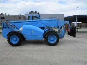 jlg-024-1682430493.jpg