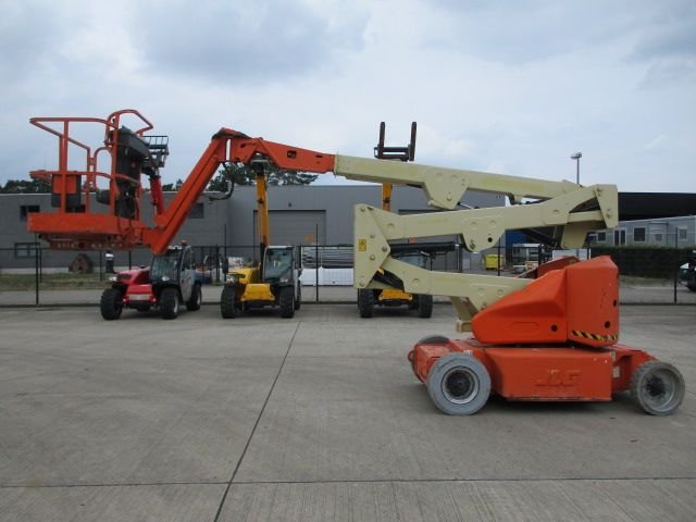 jlg-037-1688023816.jpg