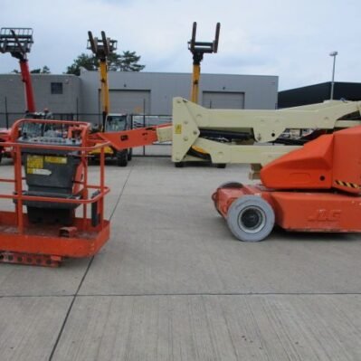JLG E400 AJPN (057)