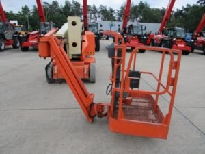jlg-039-1688023816.jpg