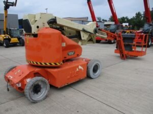 jlg-043-1688023816.jpg