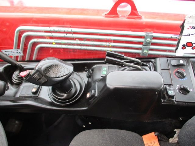 machines-035-1683298000.jpg