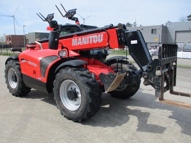 machines-057-1683298001.jpg