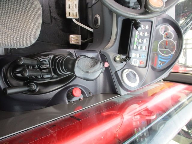 machines-068-1683298338.jpg