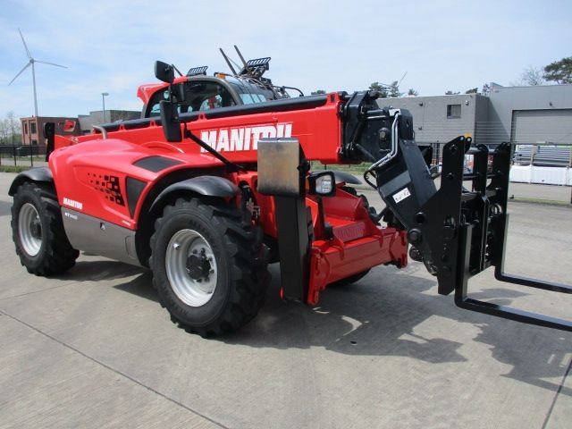 machines-087-1683298339.jpg