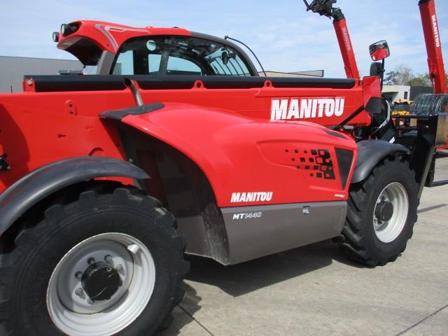 machines-088-1683298339.jpg