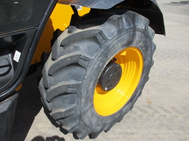 machines-102-1682587591.jpg