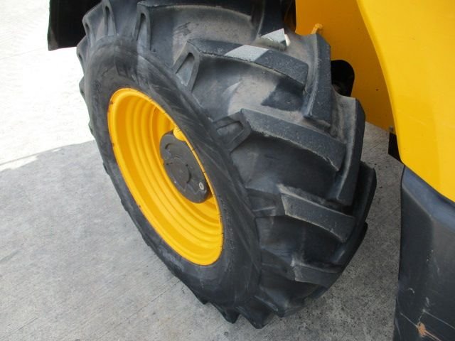 machines-105-1682587591.jpg