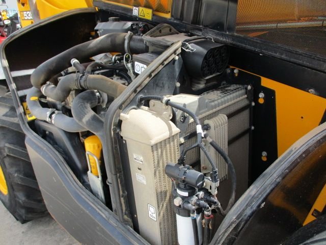 machines-108-1682587591.jpg