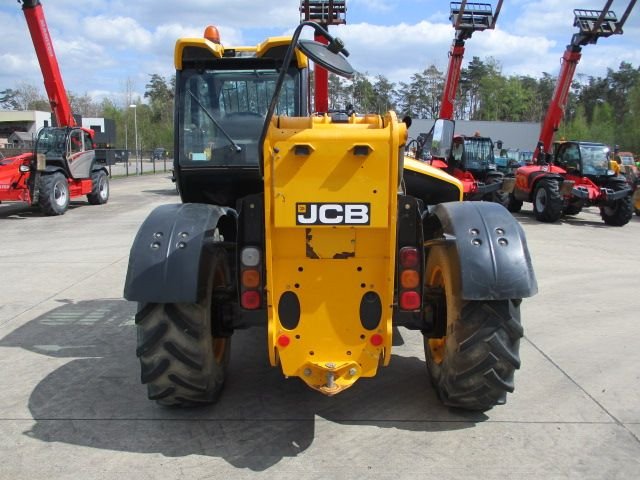 machines-109-1682587591.jpg