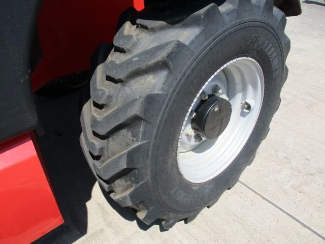 manitou-mt-1440-020-1686314403.jpg